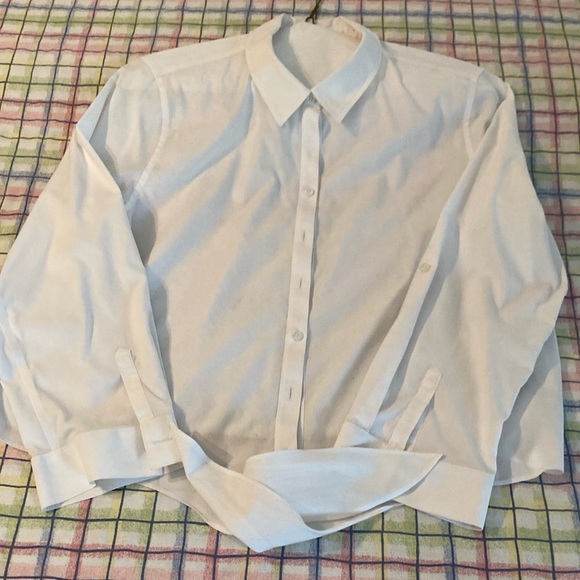CHICO’S White no iron sz. 3  long sleeve or rolls up and buttons $28 - Picture 1 of 4
